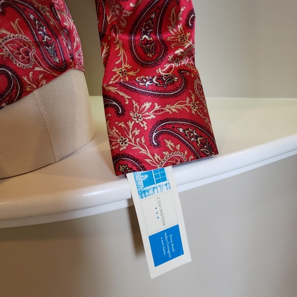 2/$29 Paisley pattern blouse. - Picture 8 of 8